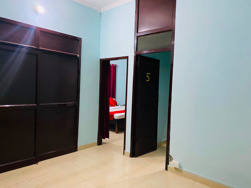 POP 80721K Usha Homestay, Rajpur Road Dehradun, Dehradun