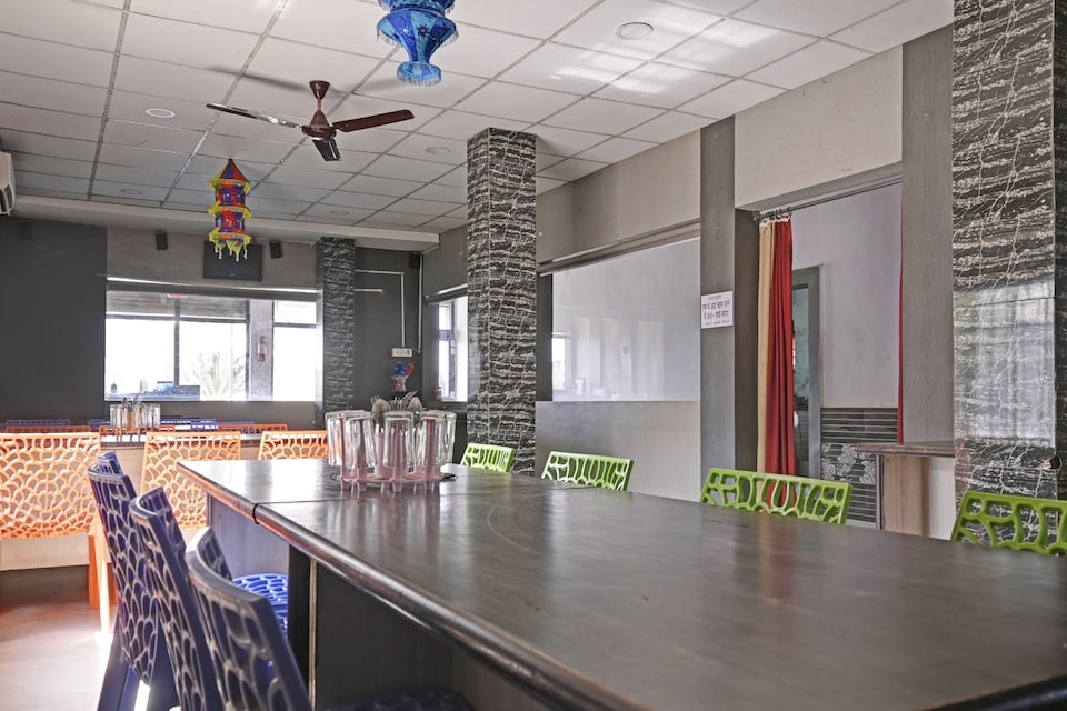 Collection O Hotel Krisna Palace, Raigarh, Raigarh