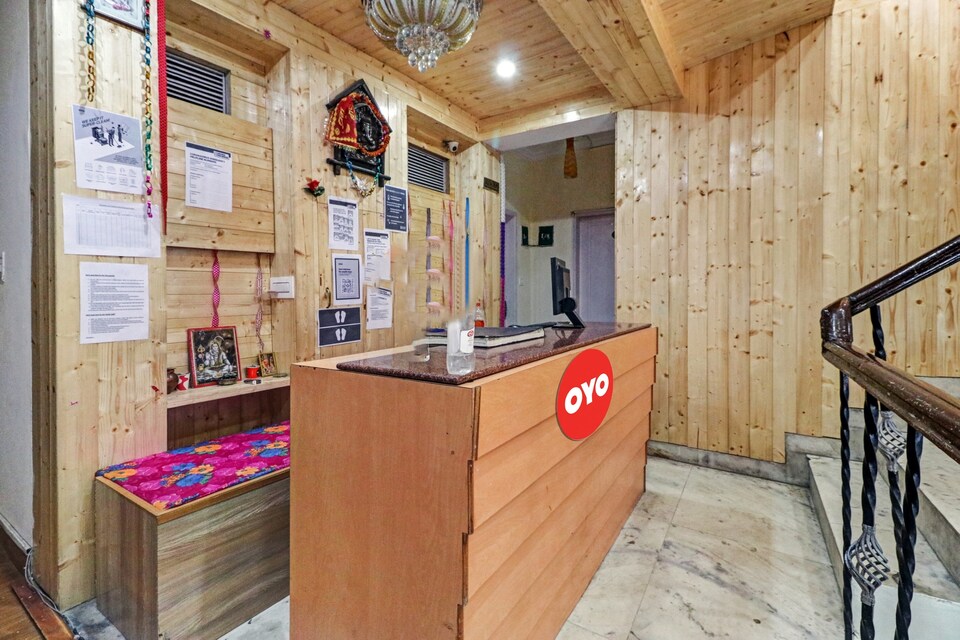 OYO Flagship 80729 Rock Inn Shimla, moshobra, Shimla