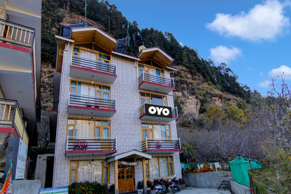 OYO Flagship 80729 Rock Inn Shimla, moshobra, Shimla