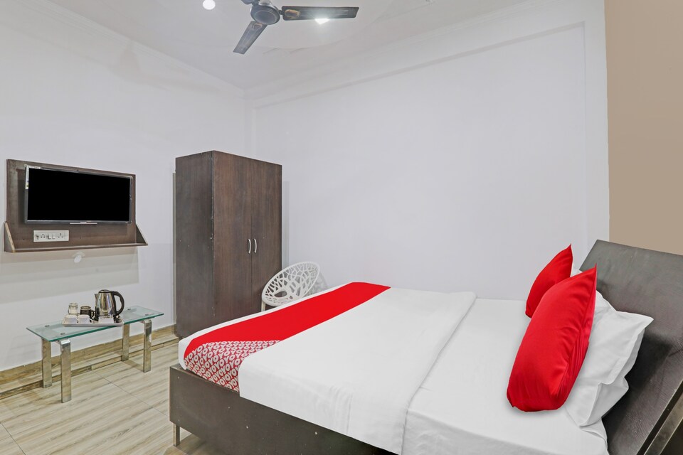 OYO Flagship 80729 Hotel AP Inn, Gomti Nagar Lucknow, Lucknow