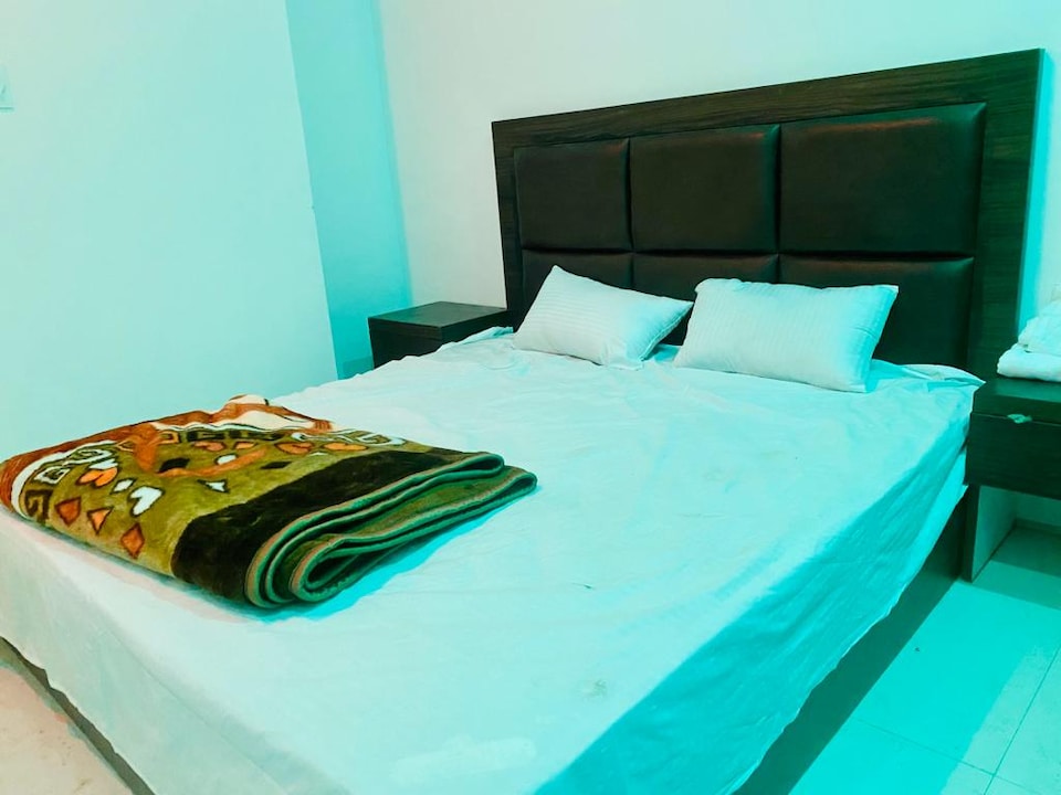 OYO Galaxy Hotel Cafe & Restaurant, Rohtak, Rohtak