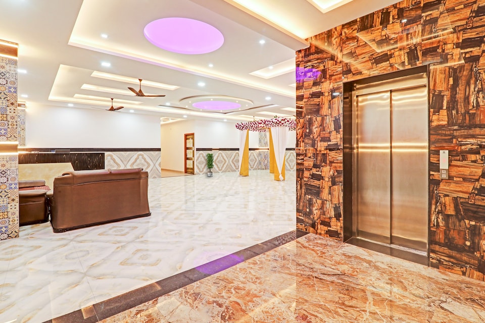 Hotel O KS Premium , Fazal Ganj Kanpur, Kanpur