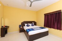 OYO Art Guest House