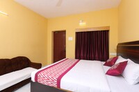 OYO Art Guest House