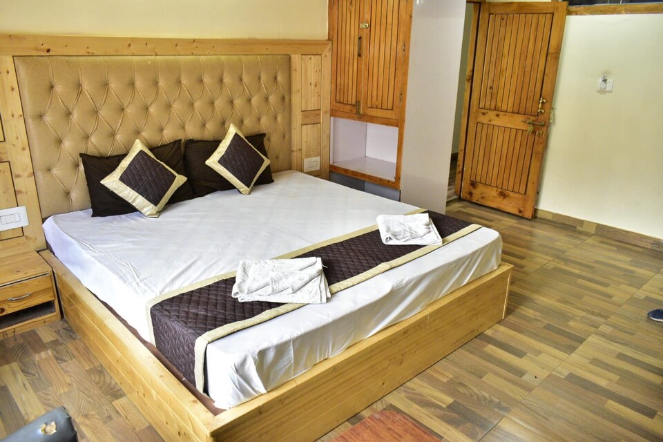 POP 80740B Hotel Central View, Mall Road,manali, Mall Road Manali Cluster, मनाली
