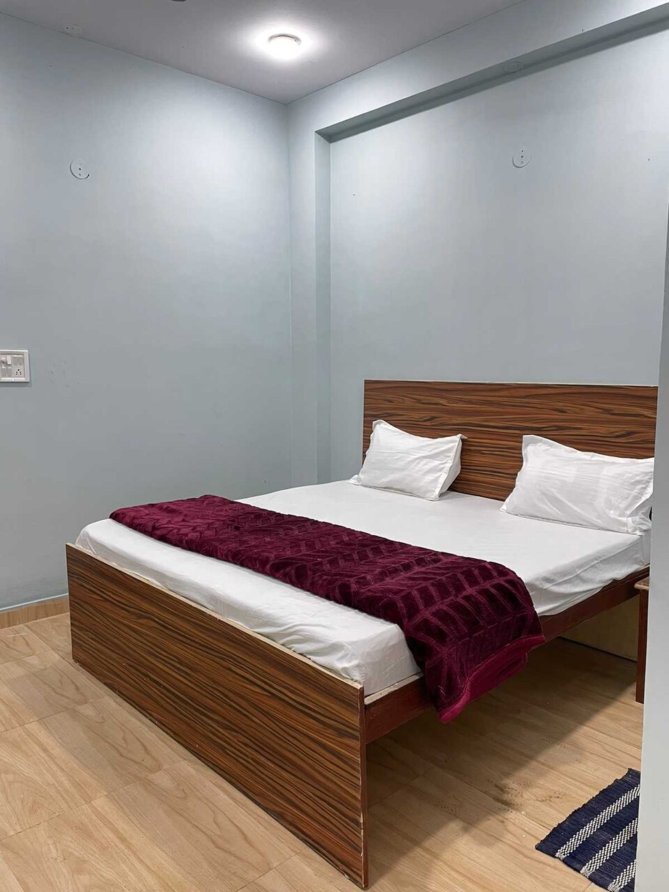 POP 80741H Surya Gold Guest House, Rohini Delhi, Delhi