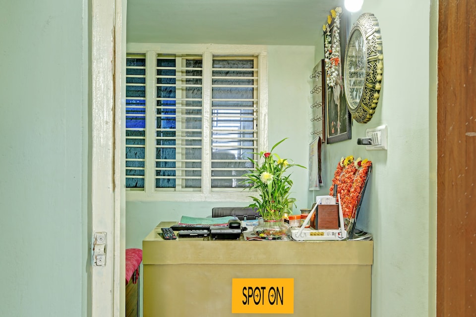 SPOT ON Hnn Lodge, Bangalore, Bangalore
