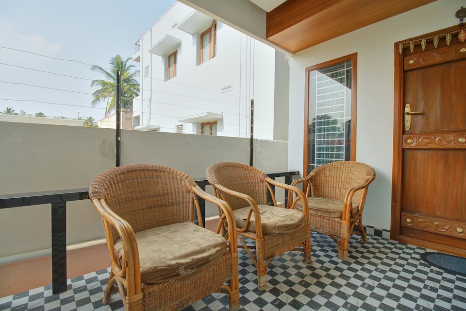 OYO Soundaryam Apartments, Avinashi Road Coimbatore-II, Coimbatore