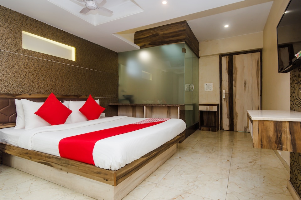 OYO 12799 Blue Bell Residency, Mumbai Thane-Mulund-Bhandup, Mumbai