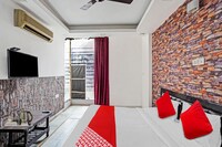 Hotel O Silver Villa