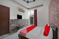 Hotel O Silver Villa