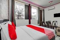 Hotel O Silver Villa