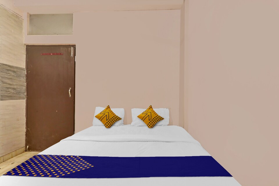 SPOT ON Ganesh Pashupsatinath In, Golghar, Gorakhpur