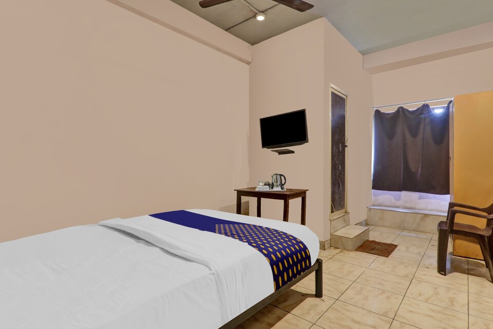 SPOT ON Ganesh Pashupsatinath In, Golghar, Gorakhpur