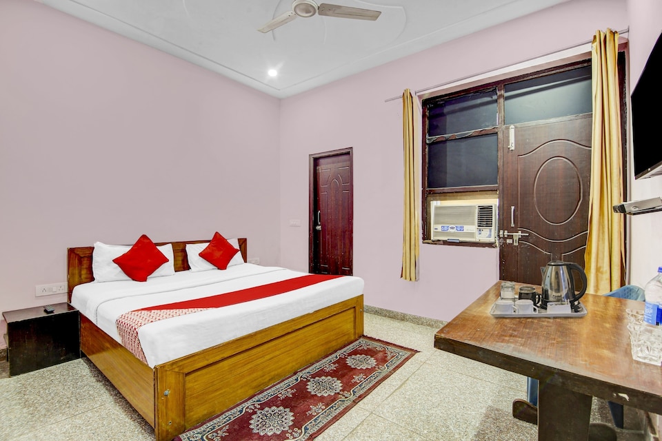 Live on NOD1431, Noida City, Noida