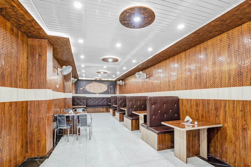 Hotel O Swastik Hotel & Restaurant, Raja Park Jaipur, Jaipur