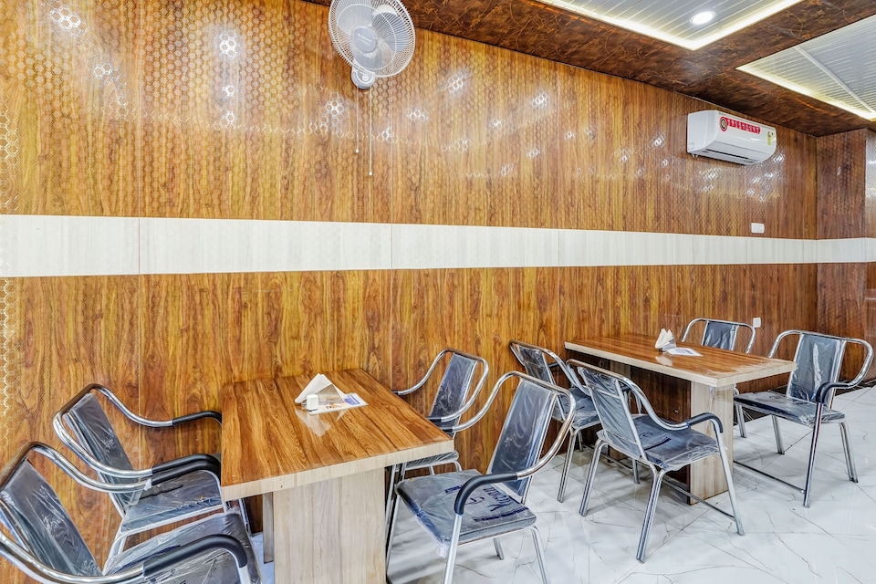 Hotel O Swastik Hotel & Restaurant, Raja Park Jaipur, Jaipur