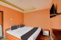 Collection O Hotel Heena