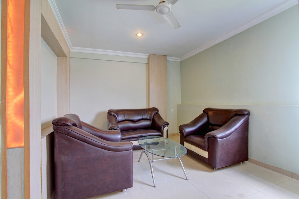 Capital O 12811 Hotel Sree Murugan, Railway Station Coimbatore-II, Coimbatore