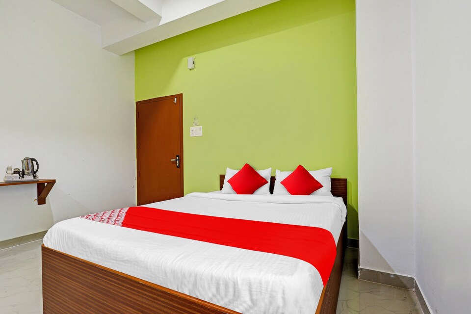 LIVE as GHY851, Hatigaon Guwahati, Guwahati