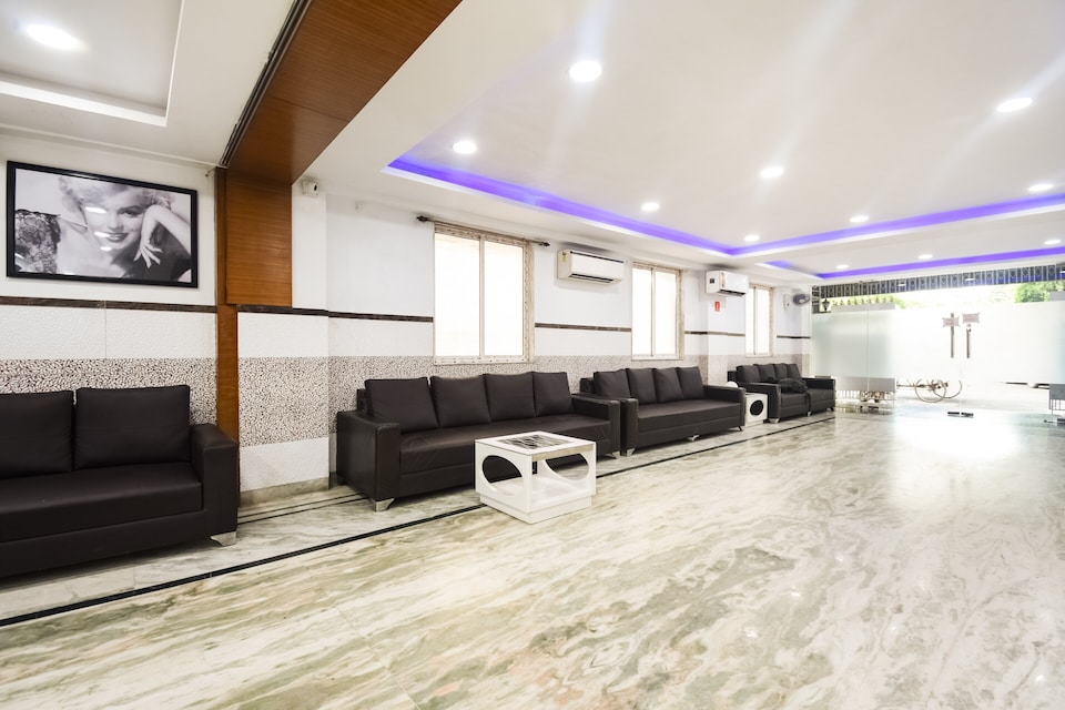 Hotel O The Olive Near City Centre Salt Lake, Salt Lake Kolkata, Kolkata