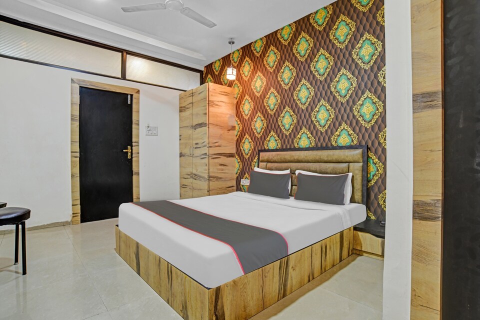 Collection O Hotel Saurabh New, Vijay Nagar Indore, Indore