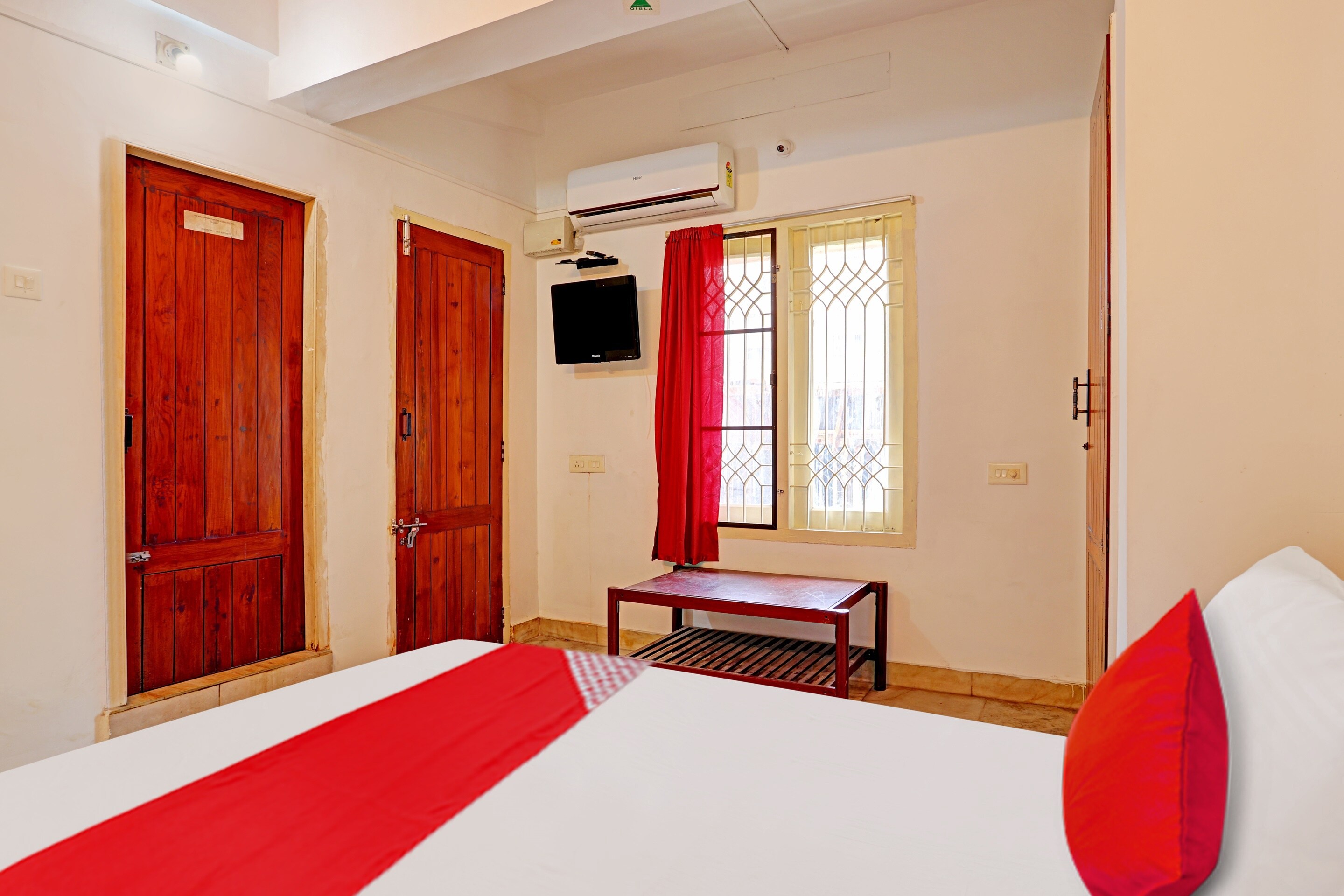 Hotel O Safa Inn Flagship Trivandrum Book 601 OYO Hotel o safa inn flagship trivandrum book 601 oyo