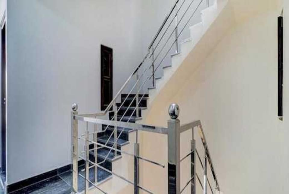 OYO 80778A Anat Hotel , Zirakpur, Zirakpur