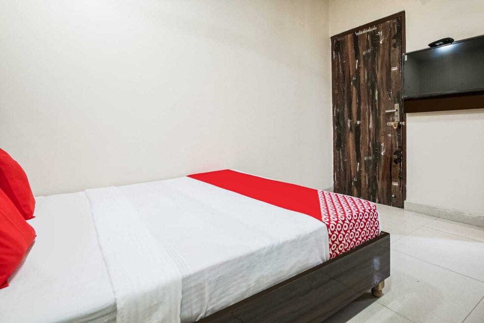 OYO 807792 Hotel STAR, Lashkar, Gwalior