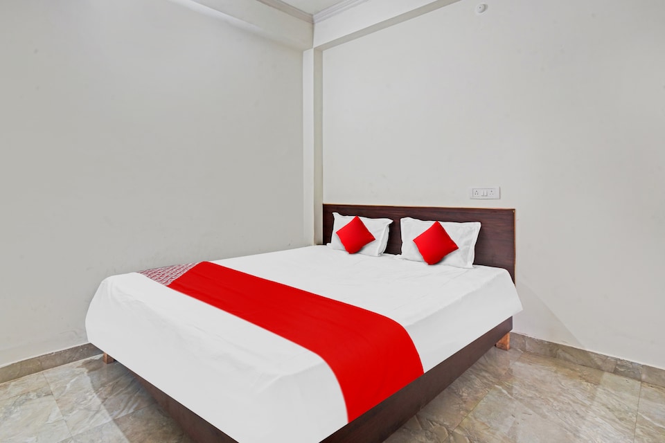 Hotel O Gajraj Inn, Patliputra Colony, Patna