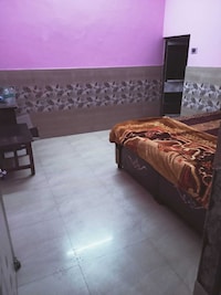 OYO Hotel Happy Stay