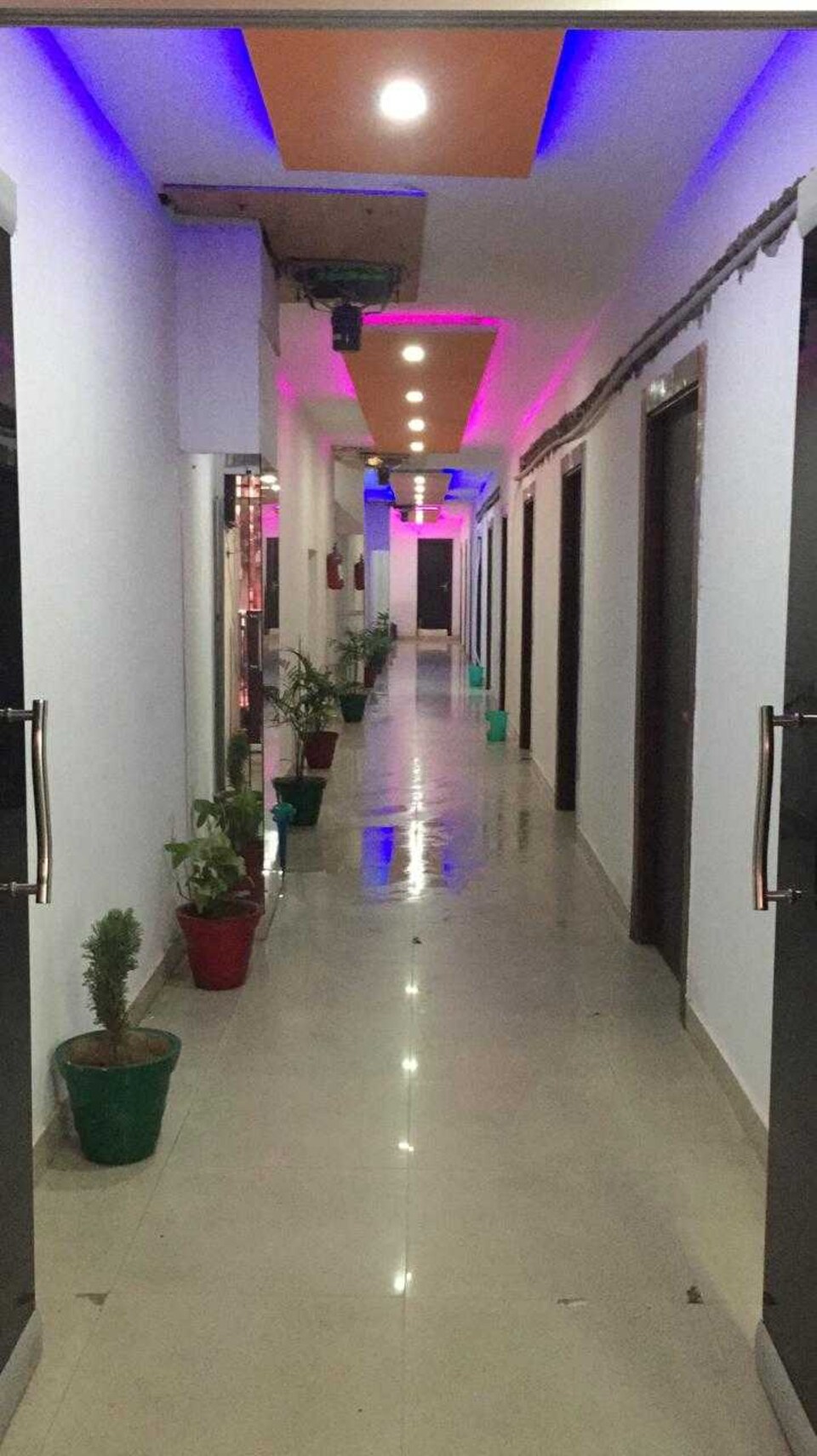 POP Hotel Happy Stay, Bulandshahr, Bulandshahr