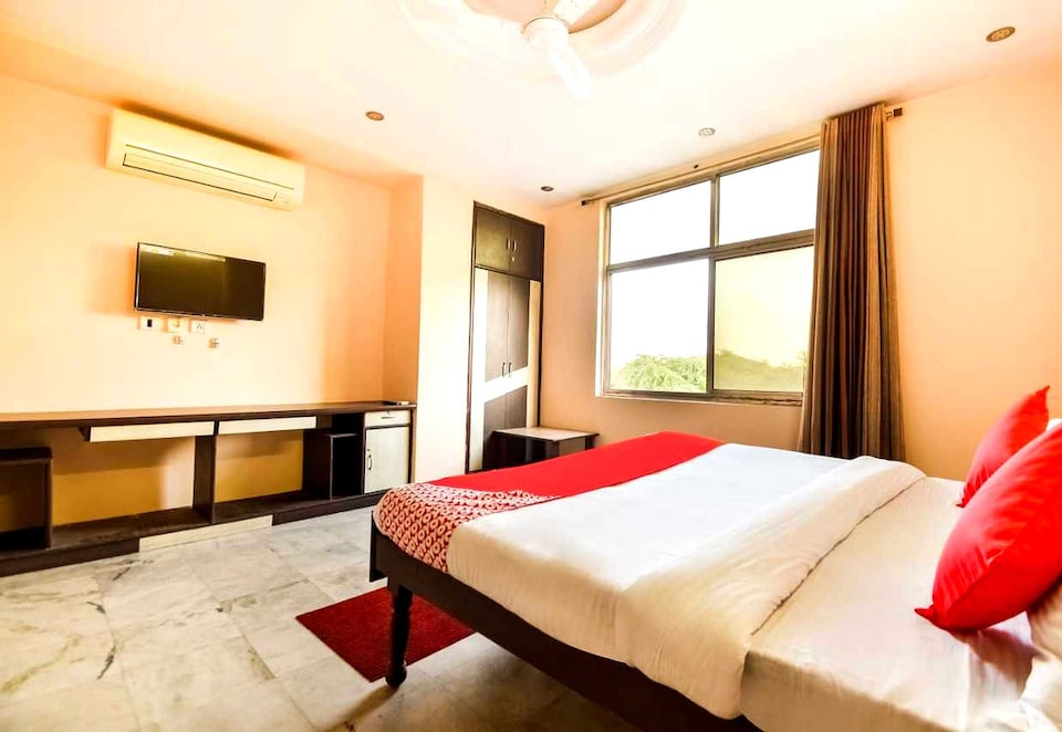 OYO Flagship Hotel Royal Residency, Vaishali Nagar Jaipur, Jaipur