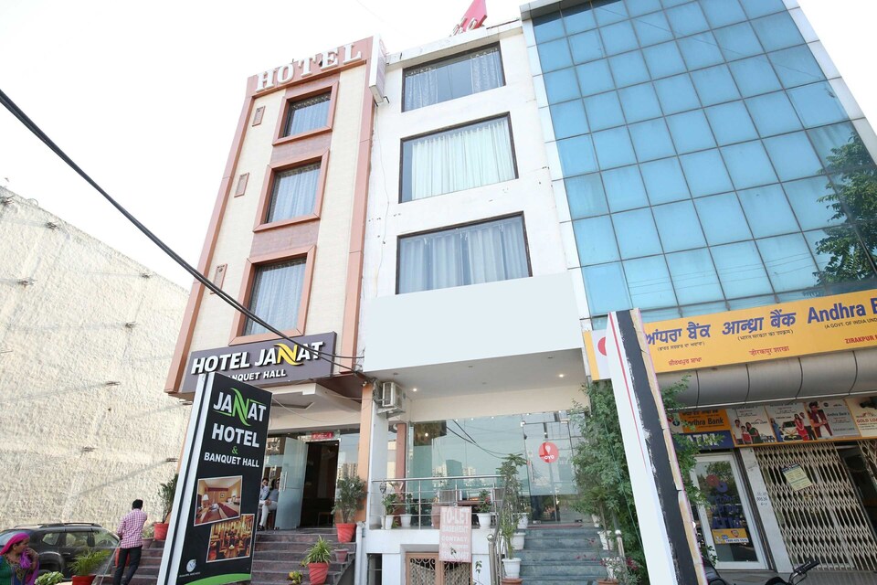 Flagship Hotel New Kuber, Zirakpur, Zirakpur