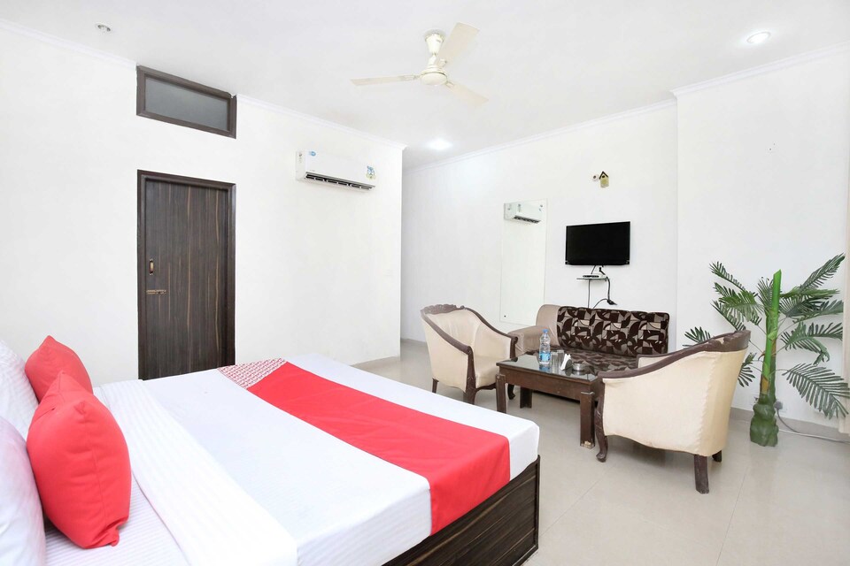 Flagship Hotel New Kuber, Zirakpur, Zirakpur