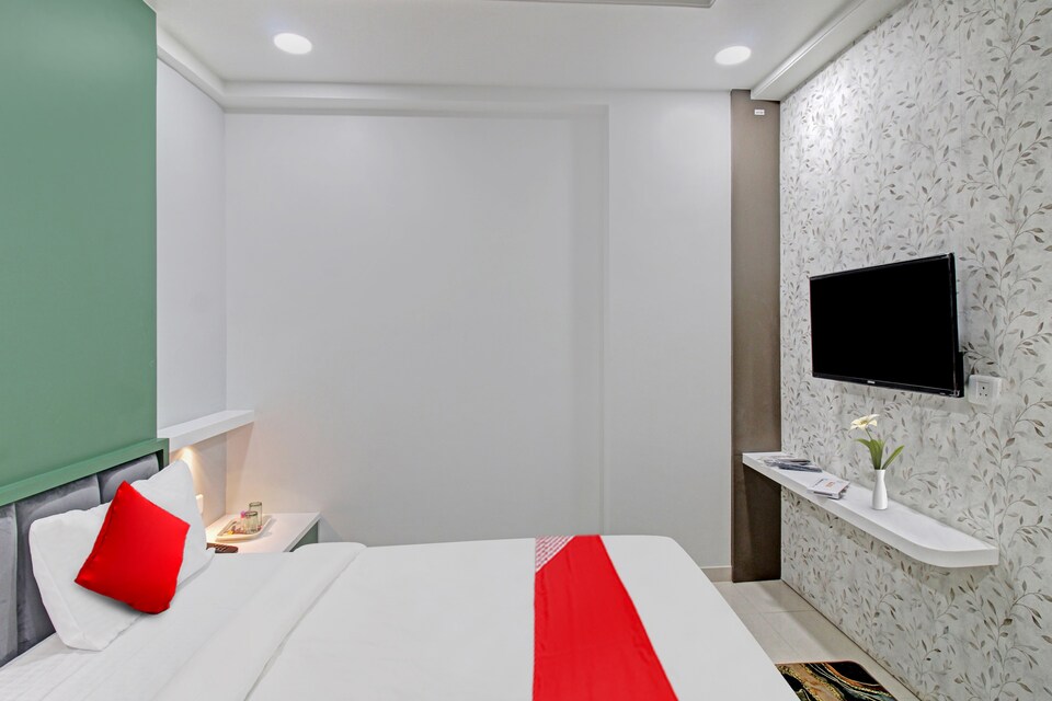 Flagship Hotel Royal Inn, Bus Stand Nagpur, Nagpur