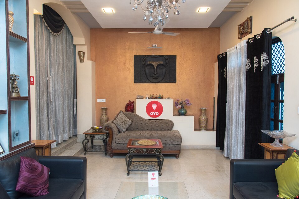 OYO Home 12830 Charming 3BHK, Udaipur North, Udaipur