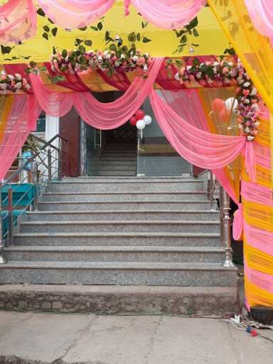 OYO Royal Hotel, Nawada, Nawada