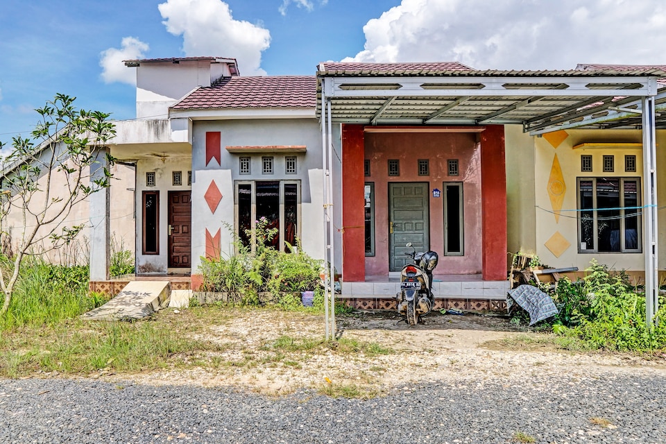 Hotel O Kost Axcel, Banjarmasin, Banjarmasin