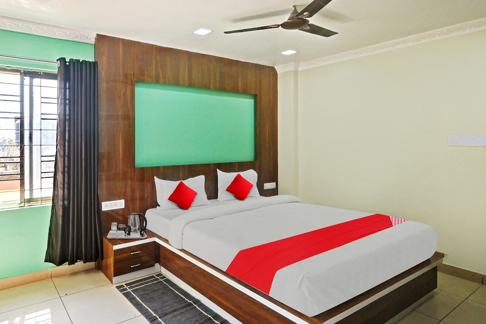 OYO 807945 Hotel Days Inn Premium, Patia Bhubaneswar, Bhubaneswar