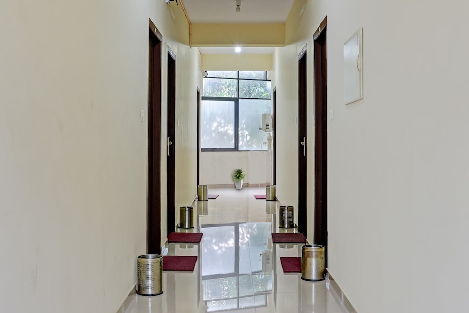 Hotel O Parppidam Residency Kazhakuttam Railway Station, Technopark Trivandrum-II, Trivandrum
