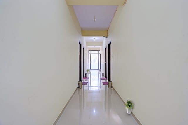 Hotel O Parppidam Residency 