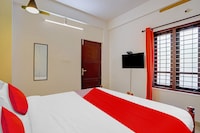 Hotel O Parppidam Residency 