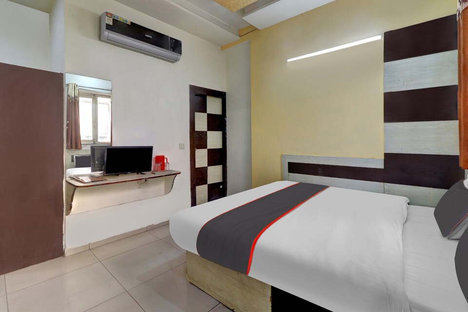 Live on AGR174, Shilpgram, Agra