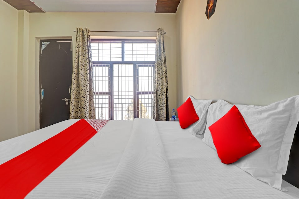 Flagship The Kaafal Homestay - Zero Point Mussoorie, Library Chowk Mussoorie, Mussoorie