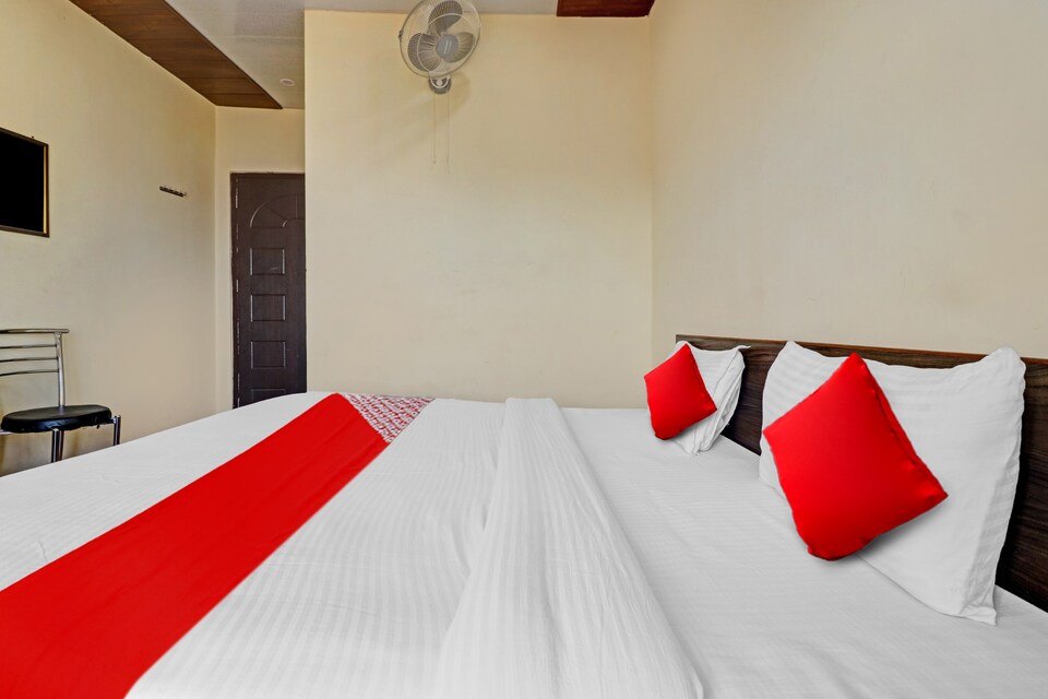 Flagship The Kaafal Homestay - Zero Point Mussoorie, Library Chowk Mussoorie, Mussoorie