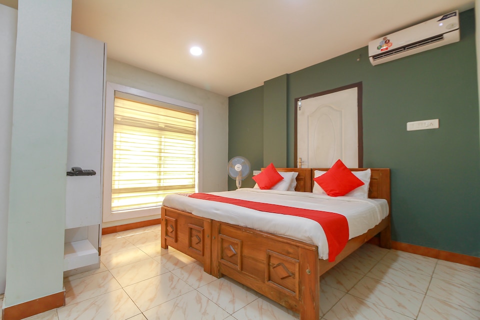 OYO 12851 Structural Homes, Calicut Airport, Calicut
