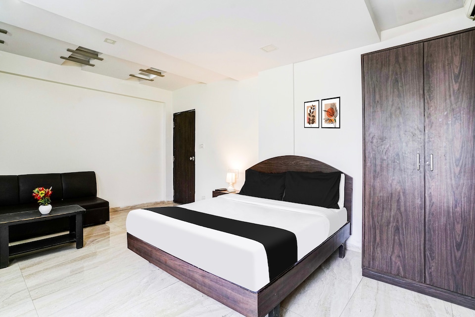 Hotel O Nashik Near Vijay Mamta Theatre Formerly Sahara Inn, Nashik Road Nashik, Nashik