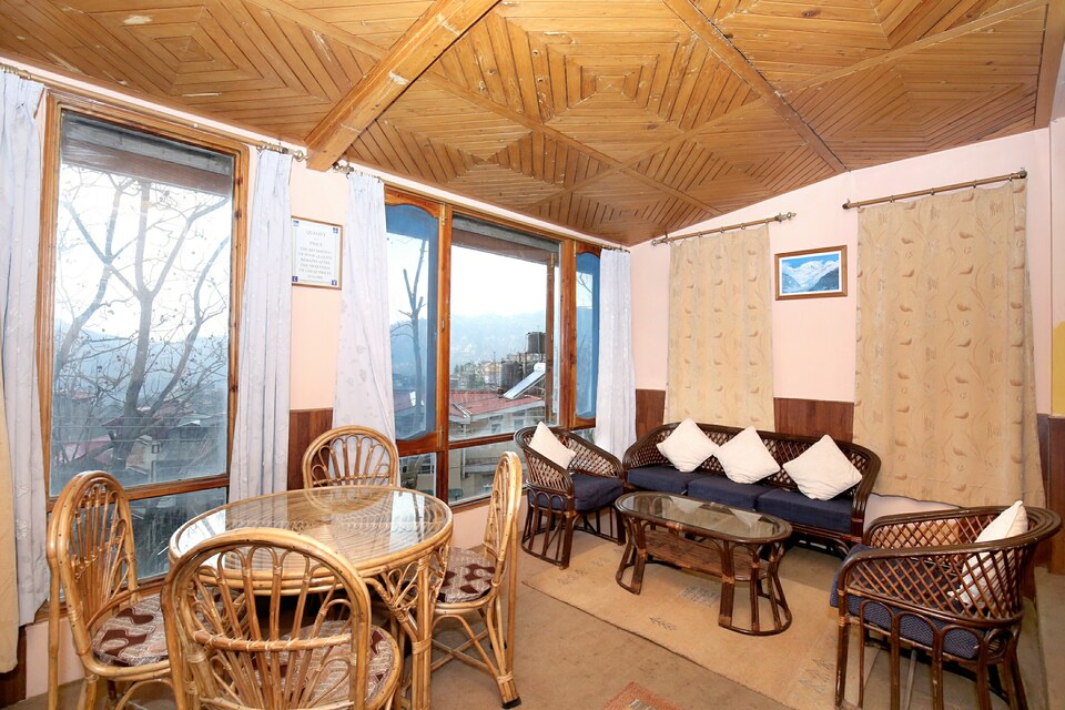 OYO 12858 Home 3BHK The Pavalion, Shimla, Shimla